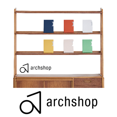 発表元が初登場ブランドとして掲載したarchshopの画像。棚に並んだ文具とロゴを示すブランド紹介で、各色の正式名・品番・価格を特定する資料ではありません。